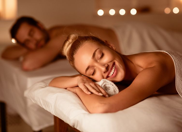 Ayurveda Paarmassage – für Paare & beste Freunde